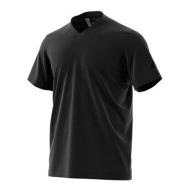 M17 Uncontrol Clmch Tee