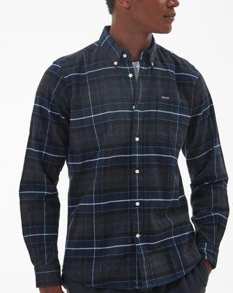 m22 -Barbour Men's Kyeloch Tailored Shirt 